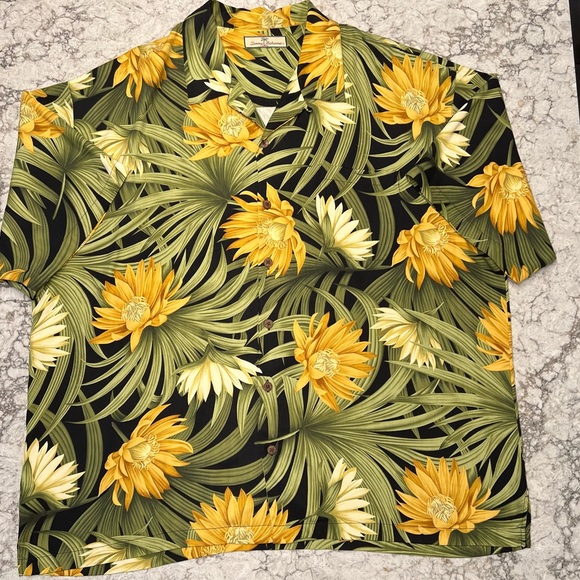 Tommy Bahama Short Sleeve Hawaiian Print Shirt XXL - Picture 3 of 13